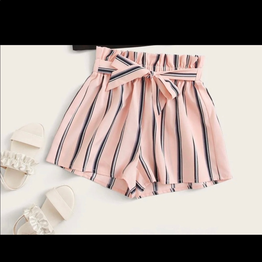 SHEIN Pink Paperbag Waist Shorts